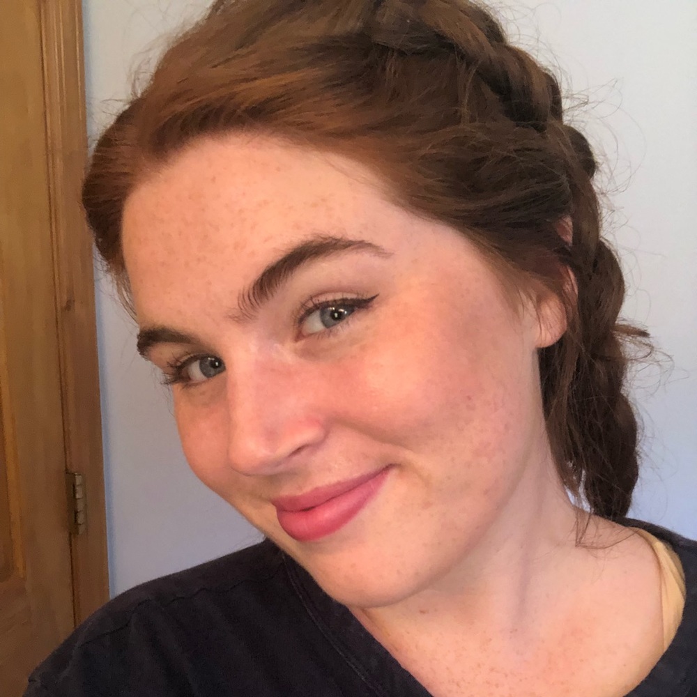 Meet your Posher, Claire